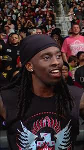 Speed had a NASTY cut 😦 (via @Logan Paul) #wwe #loganpaul #speed #wre...