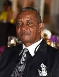 Dean Hilliard's Instagram, Twitter & Facebook