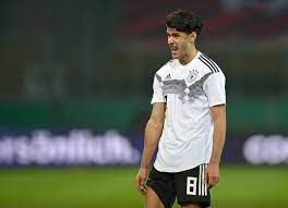 Serbien hat zwar einige starke spieler dabei, diese agieren jedoch nicht als mannschaft. U21 Nationalmannschaft Darum Sind Bei Der U21 Em So Viele Spieler Alter Als 21 Watson