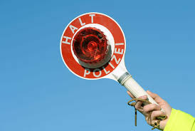 Ergebnisse gibt es etwa 24 stunden nach der blutentnahme aus der armvene. So Kommen Autofahrer Gut Durch Eine Verkehrskontrolle