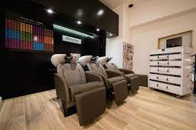 Salon De Coiffure Decoration Interieure Decoration Maison Deco