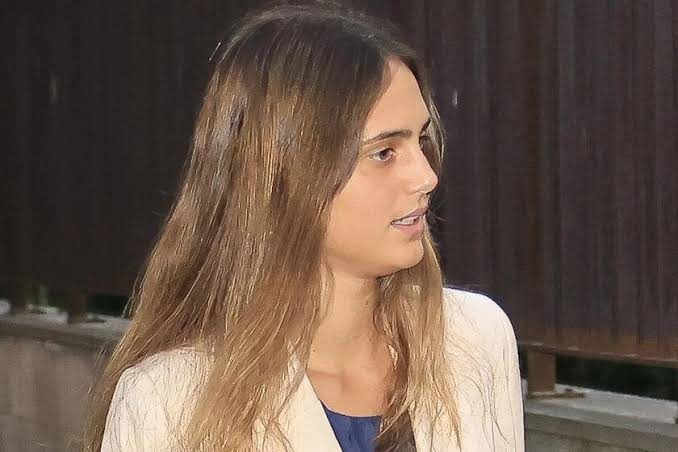 La nueva vida de Mencía, hija de Isabel Sartorius, en Londres:  sostenibilidad, discreción y un pasado entre focos