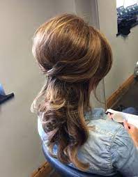 These Are The 5 Most Popular Christmas Party Hairstyles On Pinterest Party Hairstyles Hair Styles Bridesmade Hair