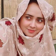 Za Meena Muhabat Yam by Nadia Gul