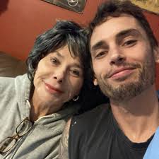 Joe Tyler (@_joetheshow) • Instagram photos and videos