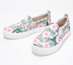 Free shipping on many items | browse your favorite brands | affordable prices. Skechers Poppy Washable Floral Print Slip Ons Tropic Gal Qvc Com