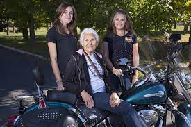Grandmother S Goal A Cross Country Motorcycle Trip At 100 Motorcycle Travel Harley Davidson Cross Country