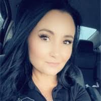 Laurie Hamacher's Instagram, Twitter & Facebook