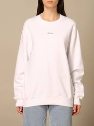 Incontournable du vestiaire féminin, le pull femme s'impose comme un véritable allié pour se protéger du froid. Off White Pull Femme Pull Off White Femme Blanc Pull Off White Owba055s21jer007 Giglio Fr