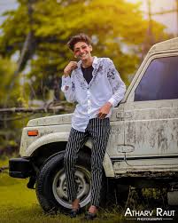Image May Contain One Or More People People Standing And Outdoor Mens Photoshoot Poses Boy Photography Poses Street Fashion Photoshoot Best 50 pose for boys in 2020 #hrithikeditz #bestposeforboys #dslr pose2020 flow me on ▫▫▫instagram▫▫▫. mens photoshoot poses boy photography