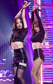 She is best known as a former member of the south korean . Sistar Dasom Et Soyou Sistar Sistar Soyou Kpop Girls