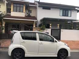 Jelas beliau, modus operandi terkini perniagaan kereta klon dari negara jiran menerusi dalam talian di laman sosial juga dikesan semakin berleluasa. Kereta Jiran Selalu Halang Pagar Rumah Anda Jangan Mengamuk Tiru Cara Genius Lelaki Ini Gaya Hidup Cari Infonet