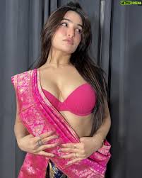 Sassy Poonam Most Liked Photos and Posts | Gethu Cinema