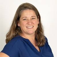 Amanda Barringer's Instagram, Twitter & Facebook