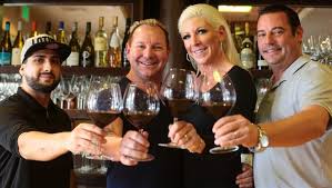 Eat, drink, shop and dance at La Quinta's Wine Emporium