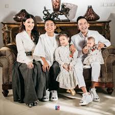 Betrand peto putra onsu | kita semua sama (official music video). Ruben Onsu Dan Sarwendah Tegaskan Tak Pernah Manfaatkan Betrand Peto