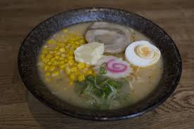 I ate garlic tonkotsu ramen with fried garlic, corn and extra noodles. Miso Butter Sweetcorn Ramen Nippon Izakaya