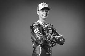 The swiss rider was struck by another bike towards end of qualifying at the motogp italian grand prix. Qjrdbezvqw3brm