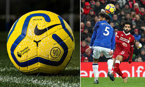 The first premier league ball to use the new aerosculpt nike flight technology. Premier League Switches To Classic Yellow Winter Ball As Nike Release Total 90 Aerow Design Daily Mail Online