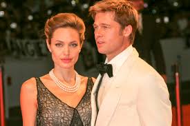 Evan agostini/ getty images for tribeca film fe seit dem jahr 2005 besitzt sie zusätzlich die kambodschanische staatsbürgerschaft. Angelina Jolie Steckbrief
