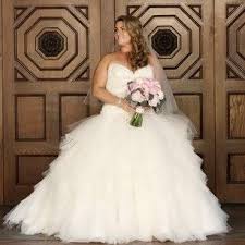 However, differentiation varies from country to country. 26 Curvy Brides Who Nailed The Wedding Dress Game Curvy Bride Plus Size Wedding Wedding Dresses Plus Size