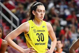 Breanna stewart was born on a saturday, august 27, 1994 in syracuse, ny. Breanna Stewart Wiki Husband Wedding Net Worth Salary Married