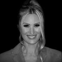 Melissa Spooner's Instagram, Twitter & Facebook