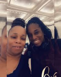 One thing about me is I'm gonna be all smiles regardless to whatever.  Surgery was successful and I'm doing okay, see y'all soon when I come back  stronger than ever 💪🏽. Shout