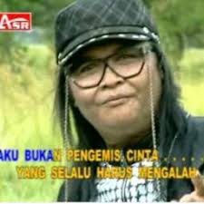 Bila tidak berhasil, coba untuk mengilangkan tanda kutip, misal: Jhonny Iskandar Pengemis Cinta Lirik