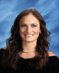 Janey King's Instagram, Twitter & Facebook