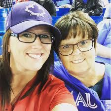 Ashley Garrow's Instagram, Twitter & Facebook