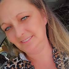 When is the best time to ride the ferry as a walk on?