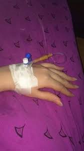 صور بنات مريضه
