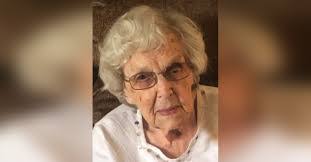 Marcella Moeller's Instagram, Twitter & Facebook