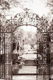 Italian Garden Photography Il Giardino Nature Photography Etsy In 2021 Garden Wall Decor Italian Garden Garden Photography