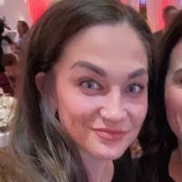 Kimberly Bryce's Instagram, Twitter & Facebook