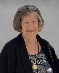 Cindy Goodsell's Instagram, Twitter & Facebook