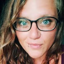 Laura Hocker (laura121108)