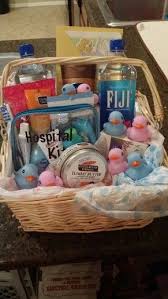 Gender Reveal Gift Basket For Mom Neat Idea For A Mom And Dad To Have Cute Reveal Party Gifts Gender Reveal Party Gifts Gender Reveal Gifts