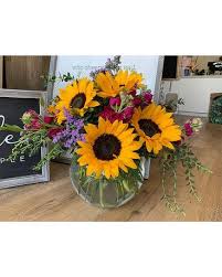 Enjoy free flower delivery in north las vegas nv by your local florist. Summer Flowers Delivery Las Vegas Nv Flowers By Michelle