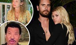 Nicole Richie And Dad Lionel Never Fully Supported Sofia Richie S Relationship With Scott Disick Daily Mail Online