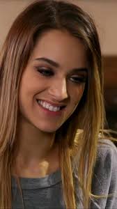 Ryan Ryans and Uma Jolie