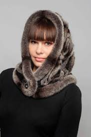 как сшить шапку из меха своими руками и выкройки Alternativa Obychnym Shapkam Top 5 Golovnyh Uborov Kotorye Mozhno Sdelat Svoimi Rukami Vyazanye Kapyushony Teplye Naryady I Modnye Golovnye Ubory