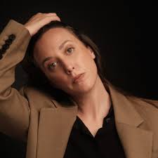 My first ever mini showreel I have cut together. Featuring that time my  appendix burst and I escaped hospital to go to an acting class with  @mcleod_casting an hour after, some short