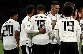 Deutschland hatte sich als gruppenerster für die em qualifiziert und hätte gleich drei mal hier geht es um nichts, die spieler sind nicht so aggressiv, gehen weniger hart in zweikämpfe und meistens. Newsticker Zur Em 2020 Mit Allen Infos