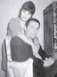 #مريم فخر الدين #صلاح ذو الفقار #mariam fakhr el din #egyptian actresses #1960s #classical. Ø£Ø´Ù‚Ø§Ø¡ ØªØ²ÙˆØ¬ÙˆØ§ 6 Ø¬Ù…ÙŠÙ„Ø§Øª Ù…Ù† Ø§Ù„Ø³ÙŠÙ†Ù…Ø§ Ø§Ù„Ù…ØµØ±ÙŠØ© Ø£Ø­Ø¯Ù‡Ù… Ø¨ÙƒÙ‰ Ø¨Ø­Ø±Ù‚Ø© Ø¨Ø¹Ø¯ ÙØ±Ø§Ù‚Ù‡Ø§ ÙˆØ§Ù„Ø«Ø§Ù†ÙŠ ÙƒØ§Ù† ÙŠØ¶Ø±Ø¨Ù‡Ø§ Ø¯Ø§Ø¦Ù… Ø§