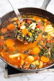 This Healthy Harvest Vegetable Soup Recipe Is Easy To Make And Perfect For Those Cooler Fall And Winter Nights Vegetable Soup Recipes Healthy Vegetables Food