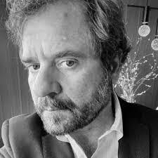 Scott Linnell's Instagram, Twitter & Facebook