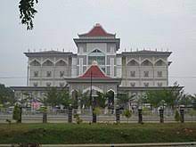Mahkamah syar'iyah adalah lembaga peradilan syari'at islam di nanggroe aceh darussalam sebagai pengembangan dari peradilan agama yang diresmikan pada. Mahkamah Syariah Di Malaysia Wikipedia Bahasa Melayu Ensiklopedia Bebas