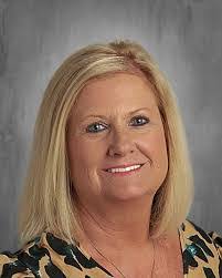 Rachel Knapp's Instagram, Twitter & Facebook